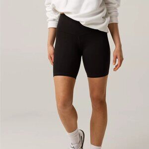 OFFLINE By Aerie Real Me Xtra Pocket Black Bike Shorts, Size XL